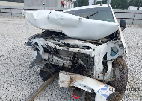 2021 Chevrolet Silverado 1500 4Wd Short Bed Rst из США, поврежденный, VIN 1GCUYEEL2MZ377778